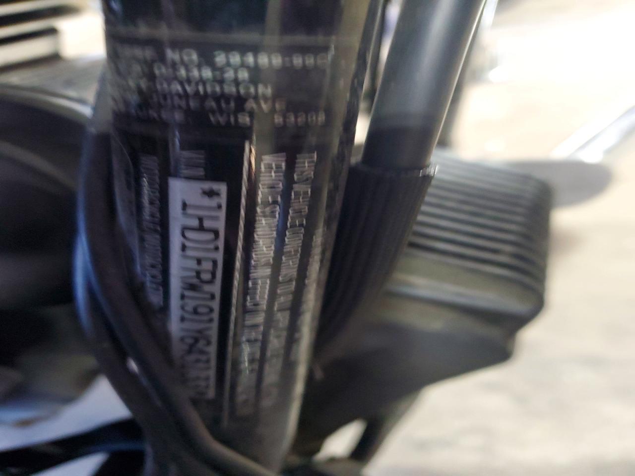 2001 HARLEY-DAVIDSON FL