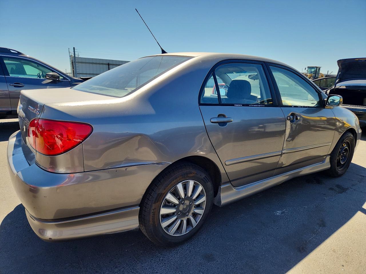 2004 TOYOTA COROLLA