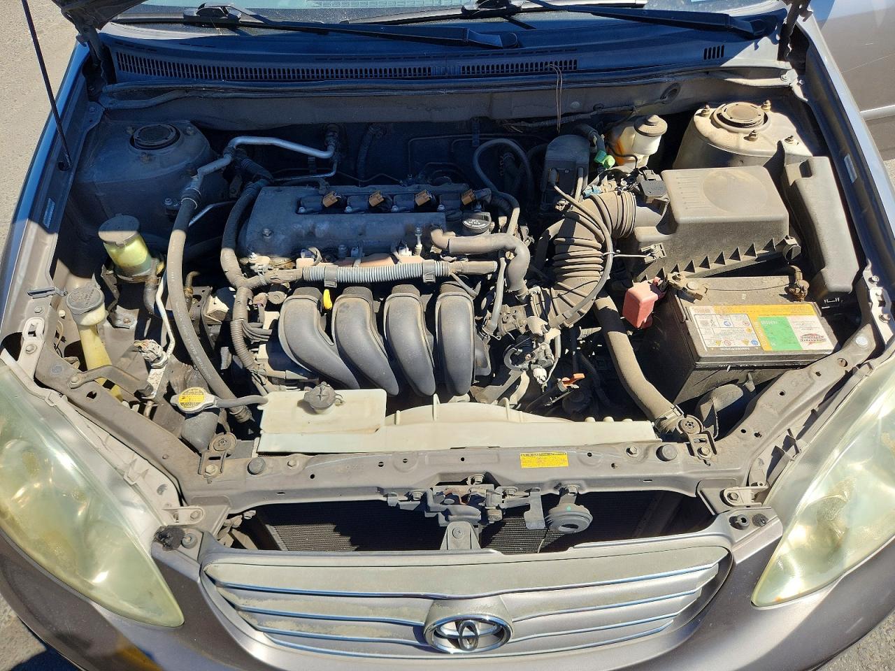 2004 TOYOTA COROLLA