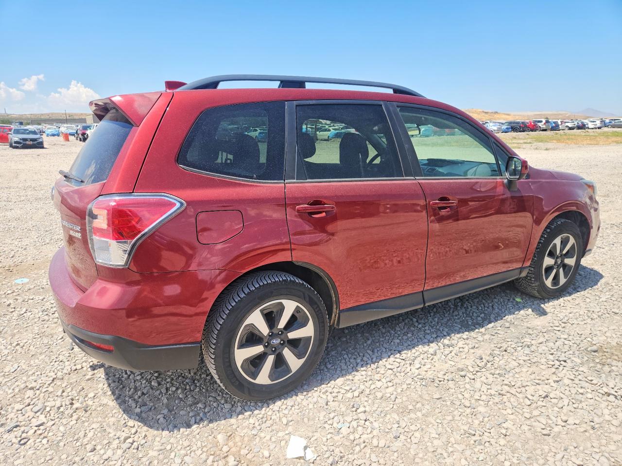 2017 SUBARU FORESTER