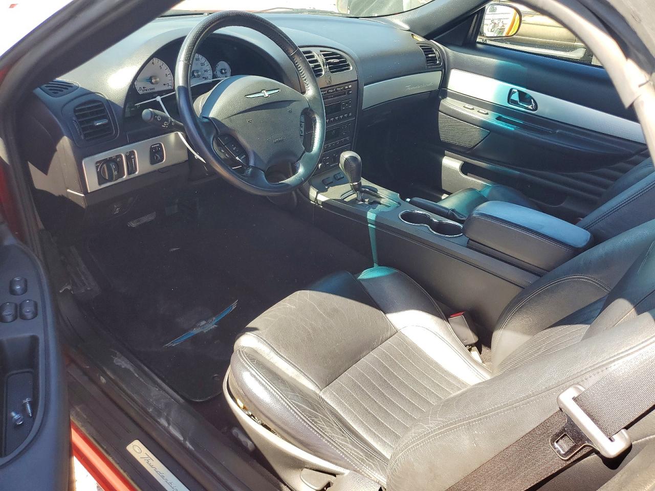 2005 FORD TBIRD