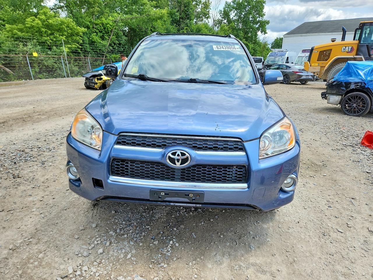 2011 TOYOTA RAV4