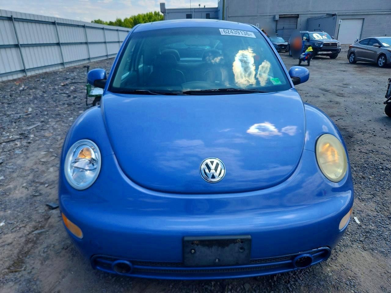 2002 VOLKSWAGEN BEETLE
