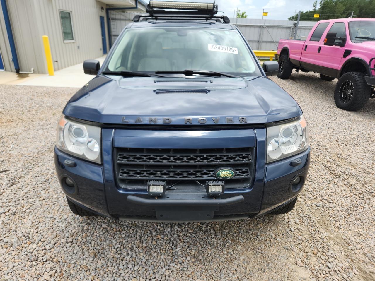 2009 LAND ROVER LR2