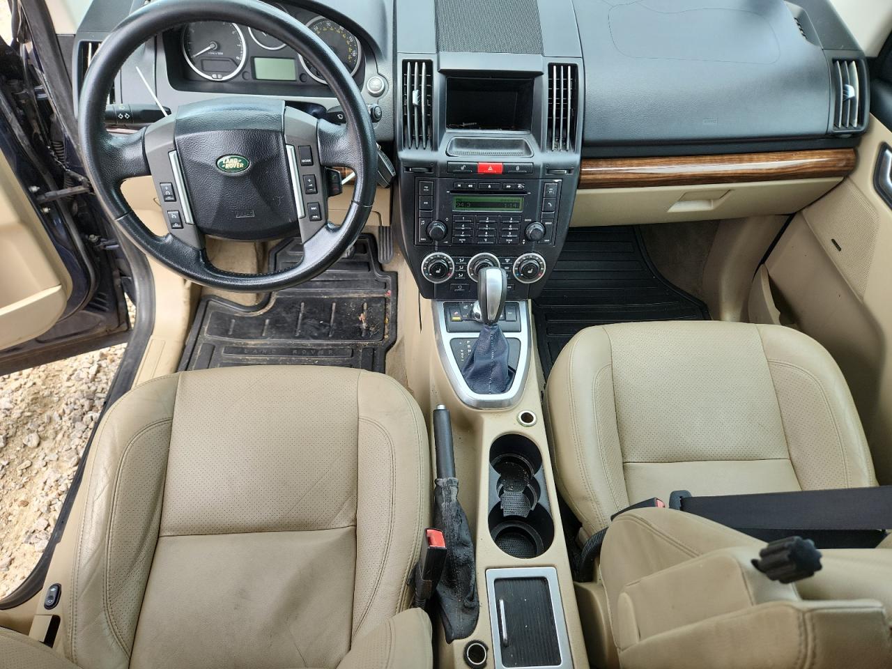 2009 LAND ROVER LR2