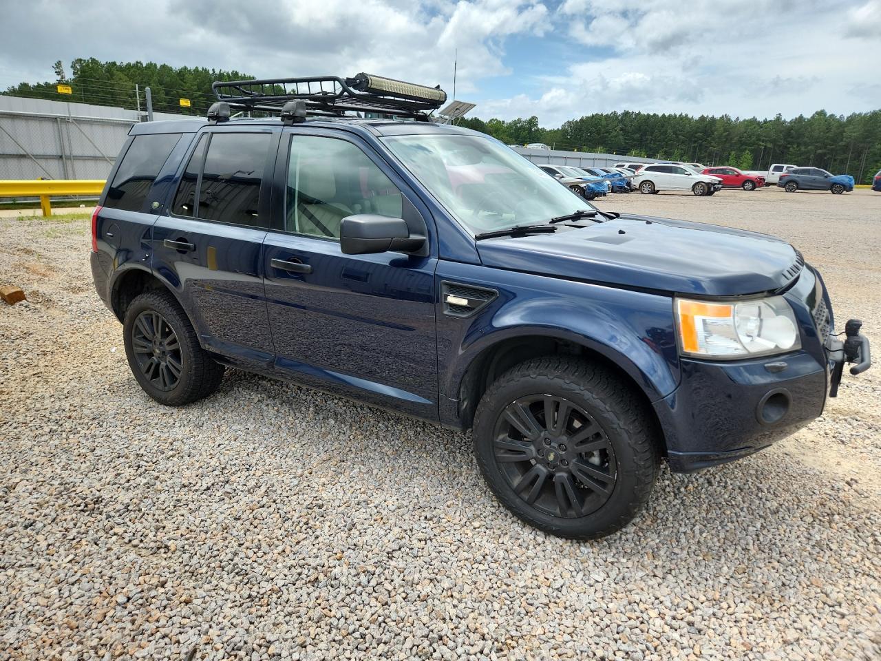 2009 LAND ROVER LR2