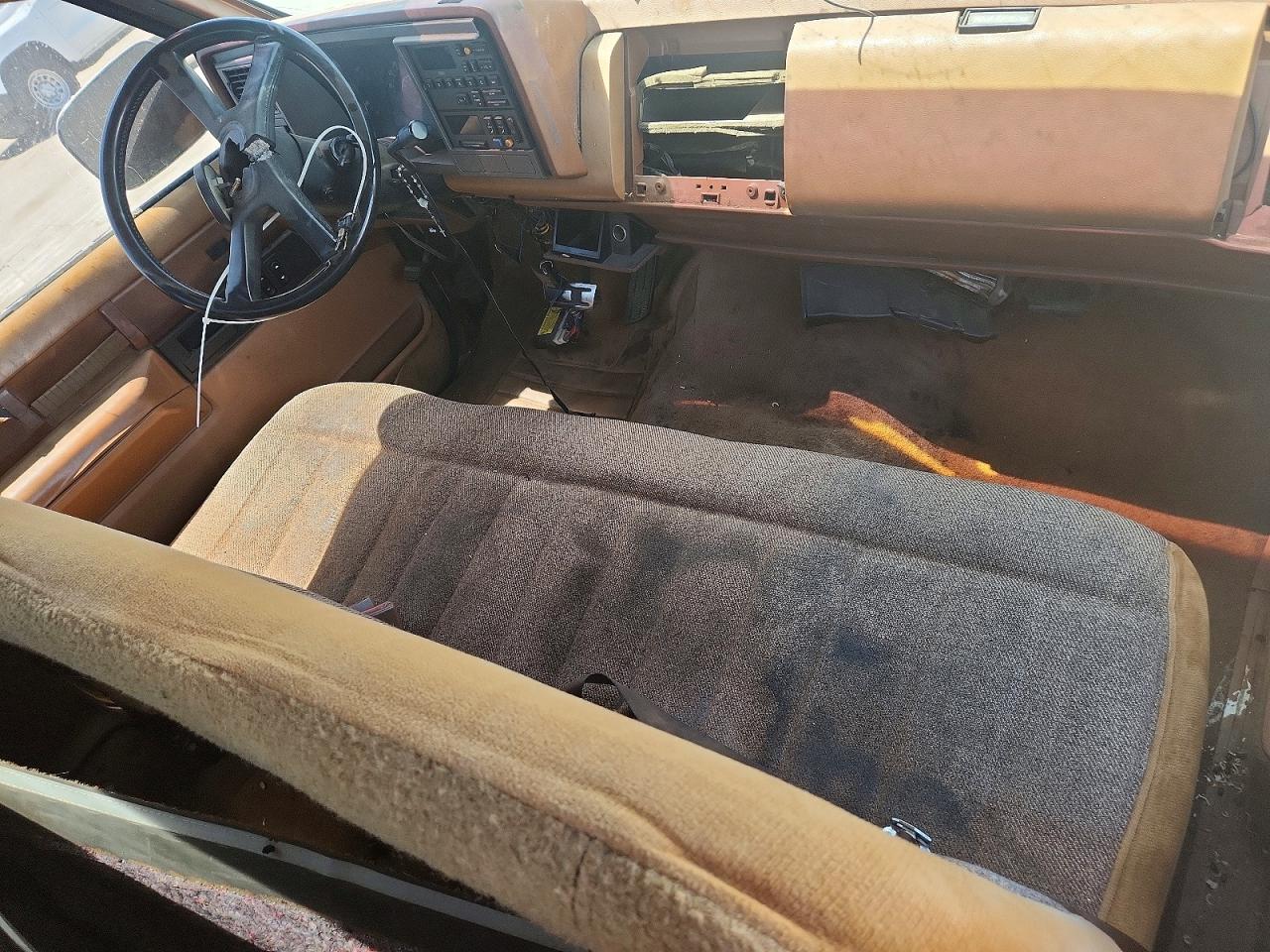 1989 GMC SIERRA