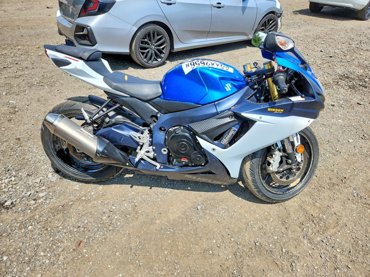 2012 SUZUKI GSX750