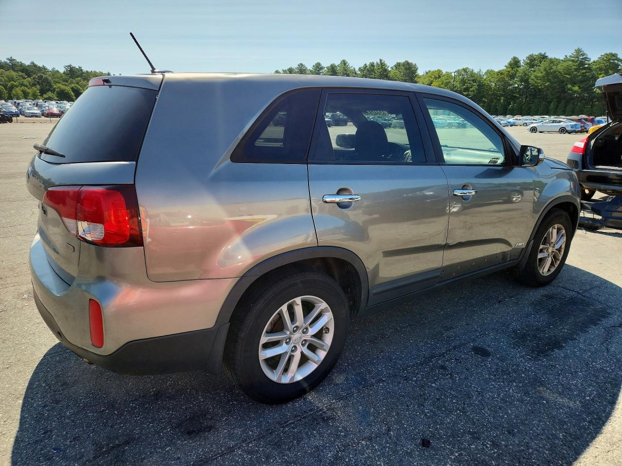 2015 KIA SORENTO