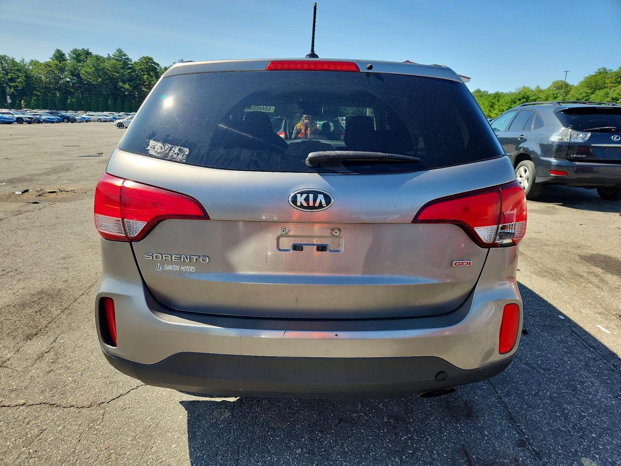 2015 KIA SORENTO