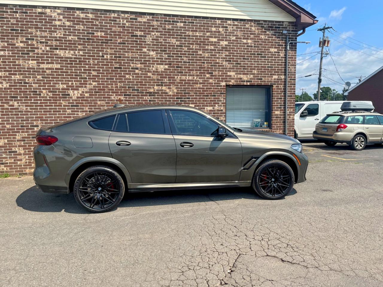 2022 BMW X6
