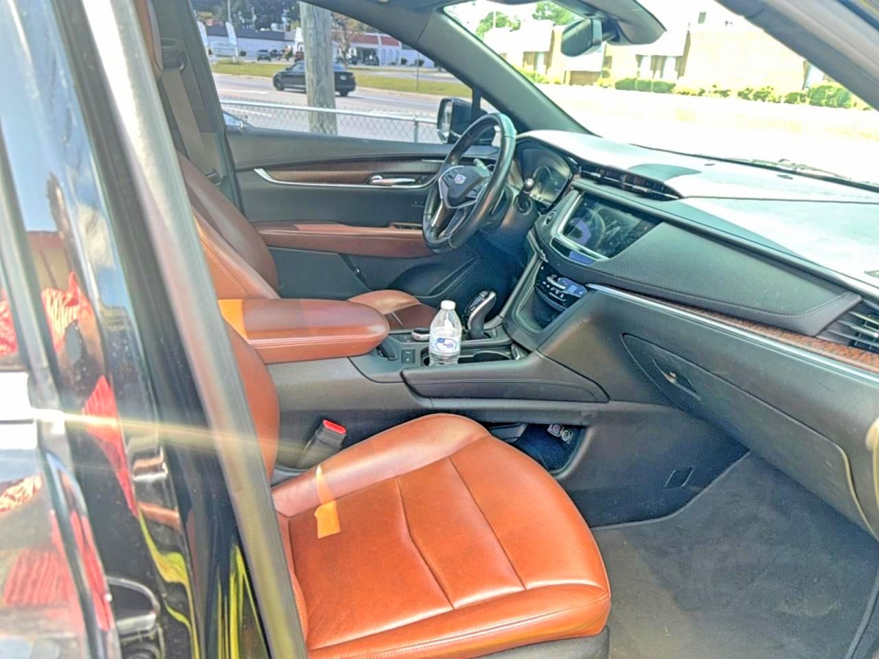 2020 CADILLAC XT5