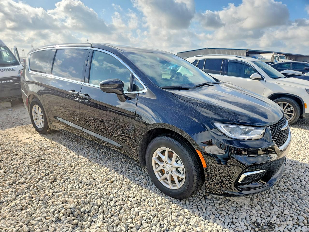2026 CHRYSLER PACIFICA