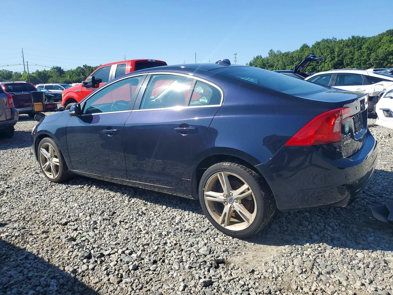 2016 VOLVO S60
