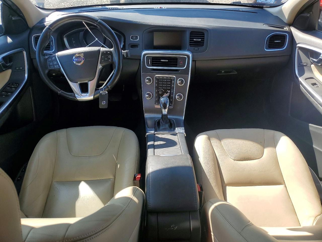 2016 VOLVO S60