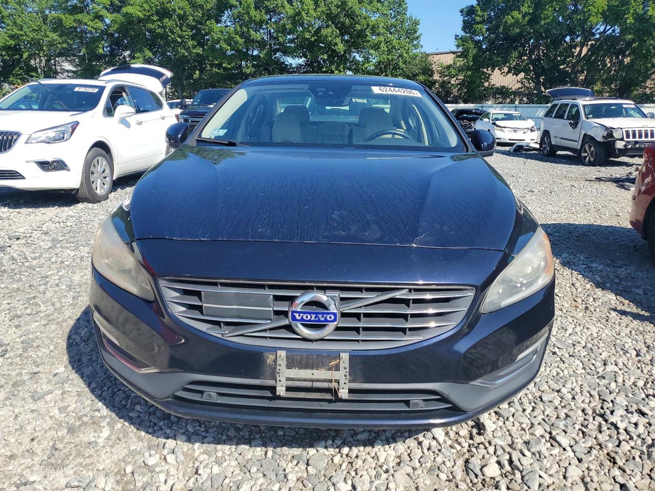 2016 VOLVO S60