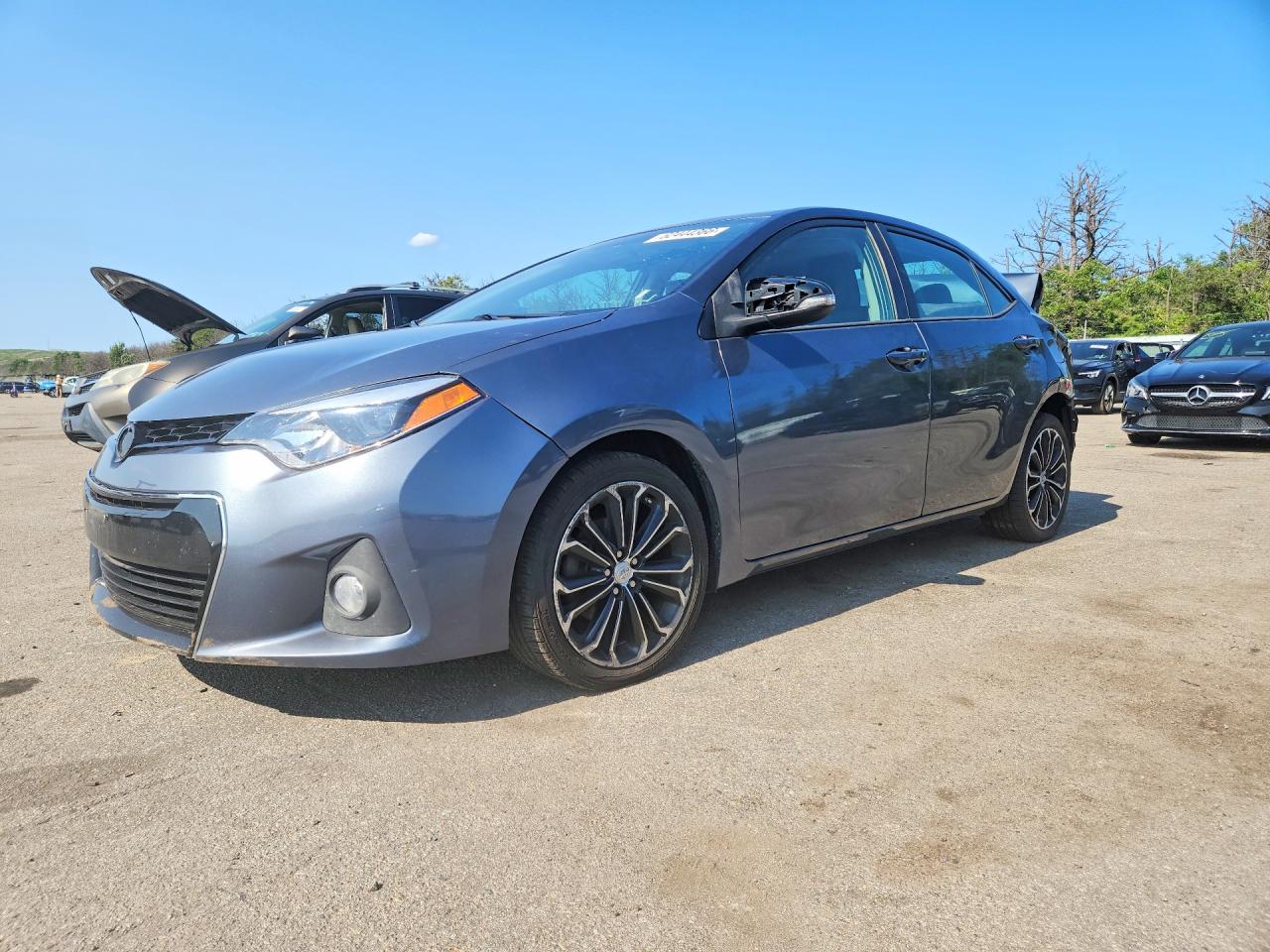 2015 TOYOTA COROLLA