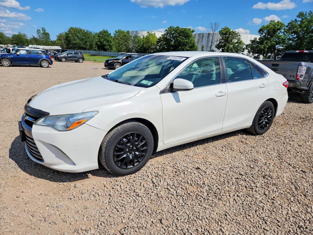 2015 TOYOTA CAMRY