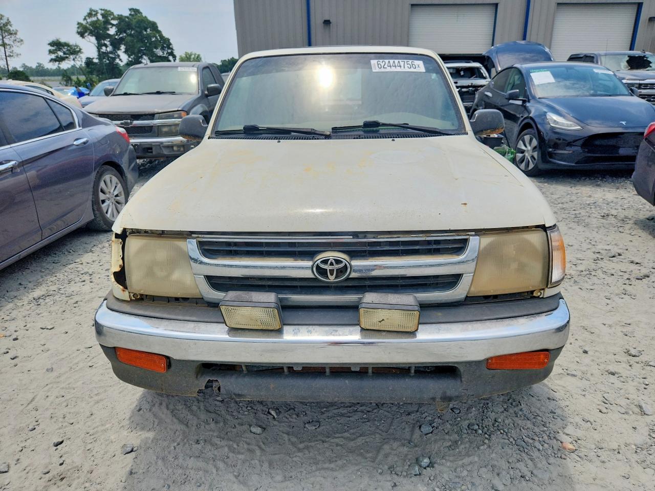 2000 TOYOTA TACOMA