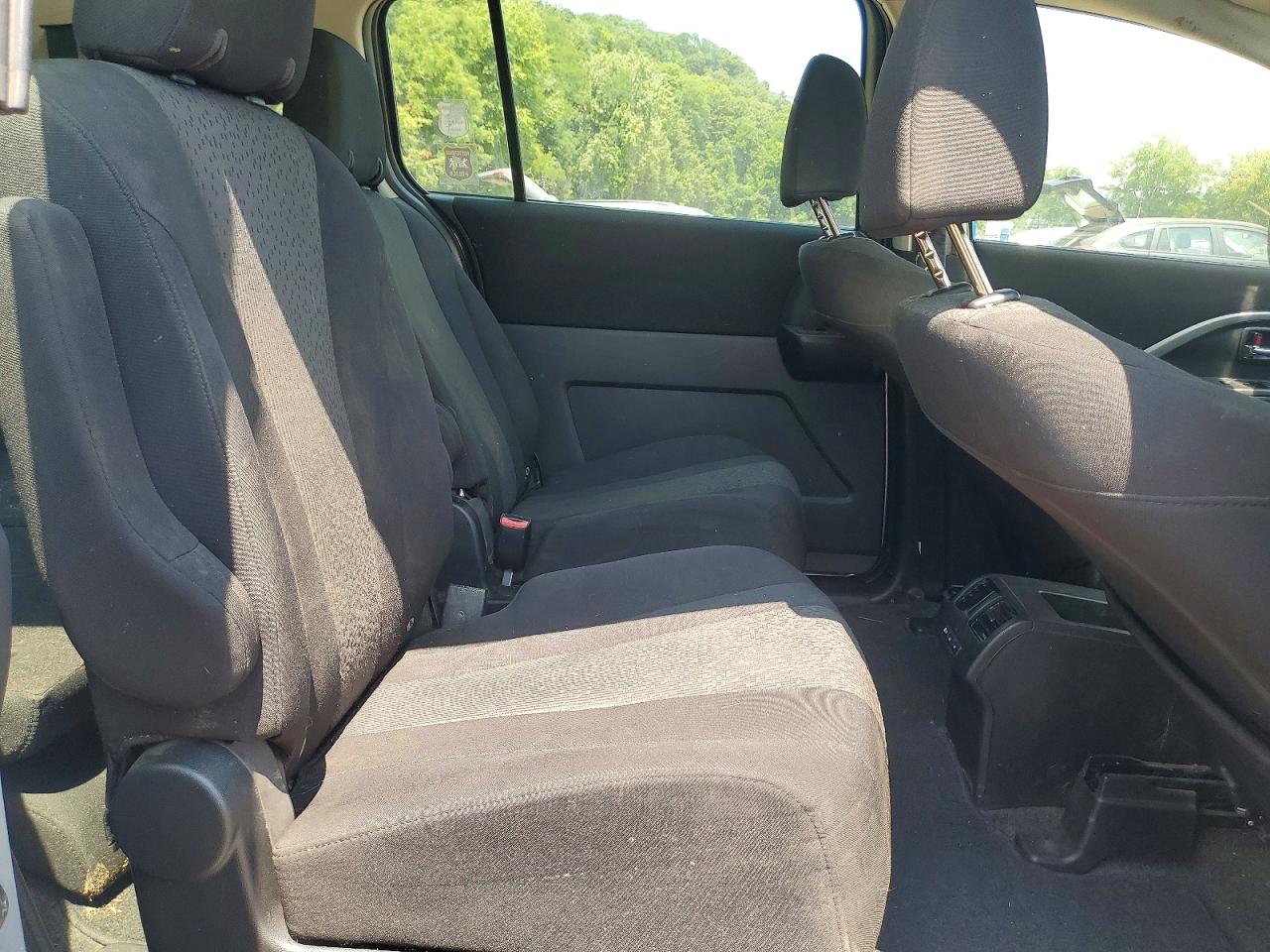 2012 MAZDA 5