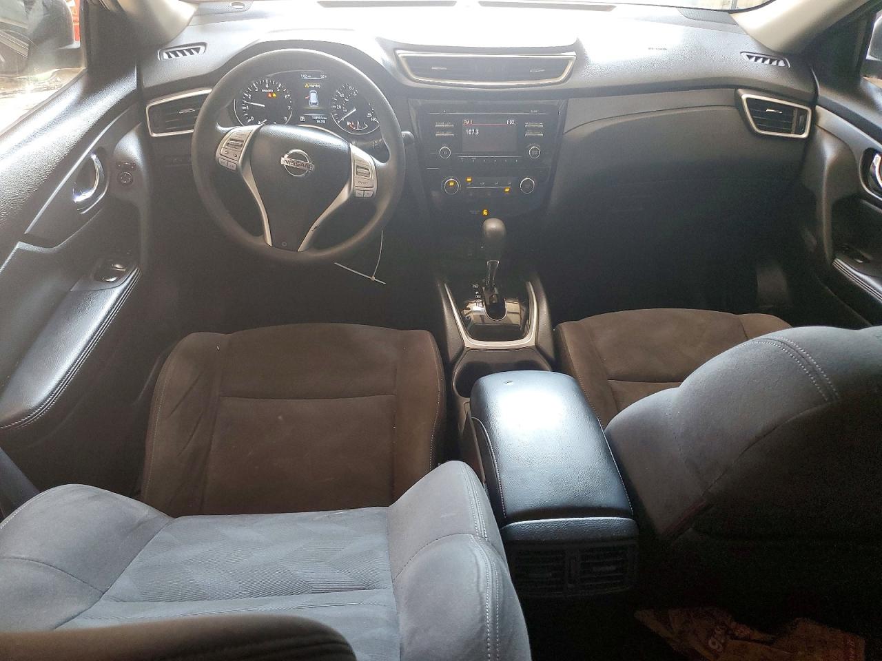 2015 NISSAN ROGUE