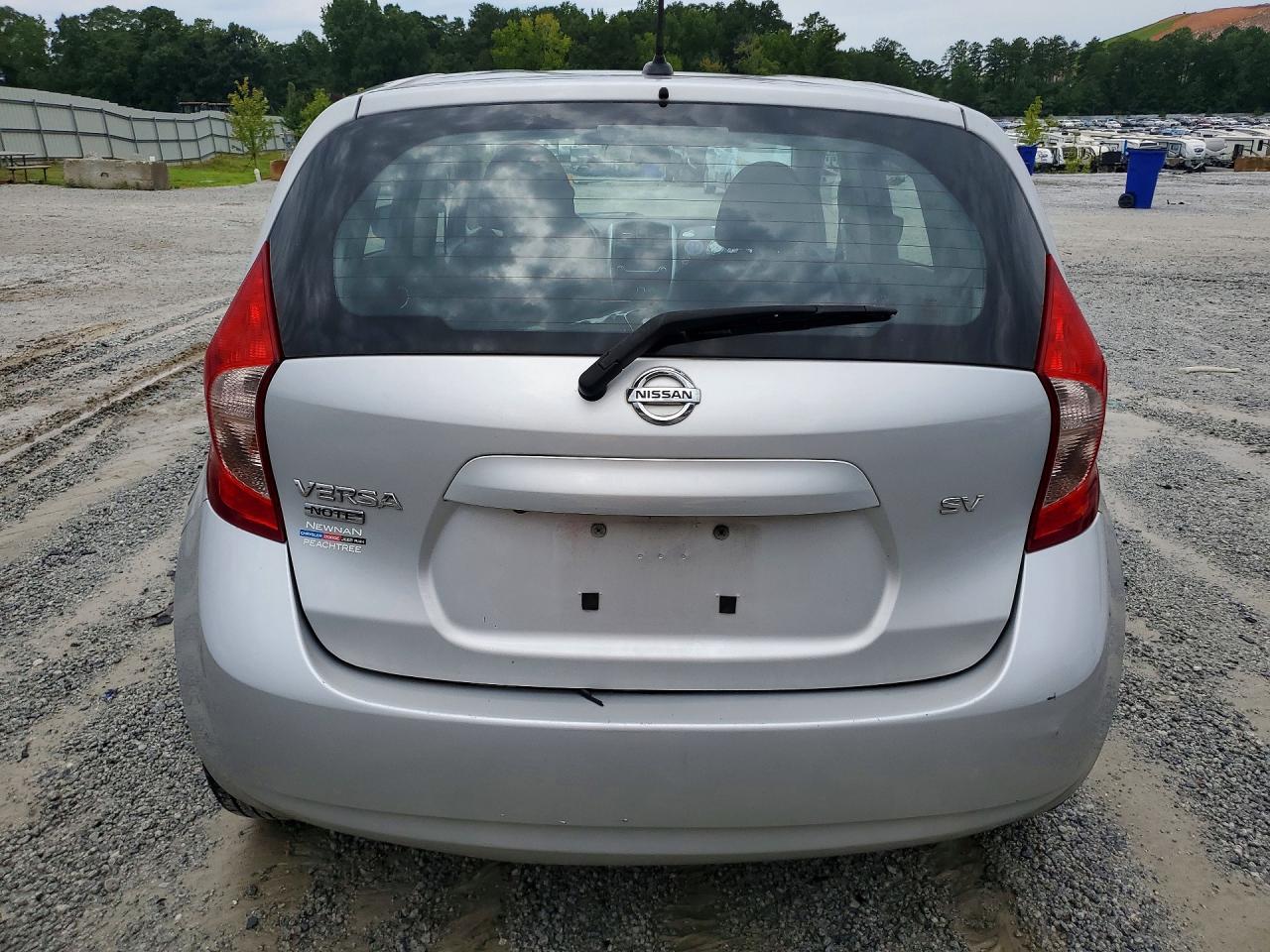 2016 NISSAN VERSA