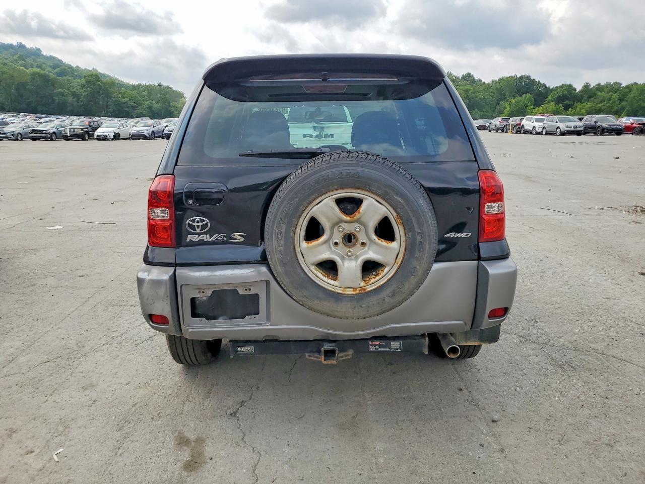 2004 TOYOTA RAV4