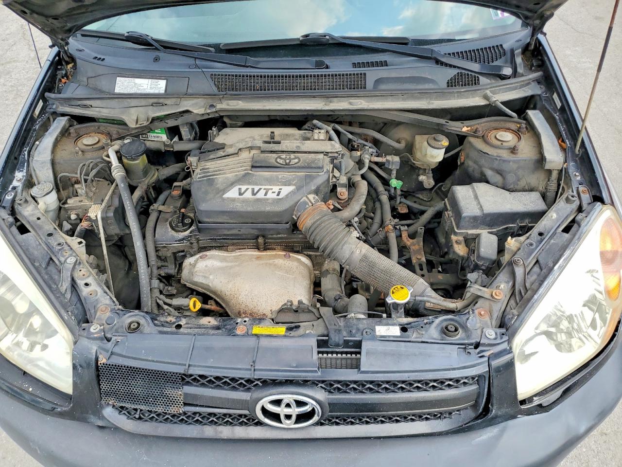 2004 TOYOTA RAV4