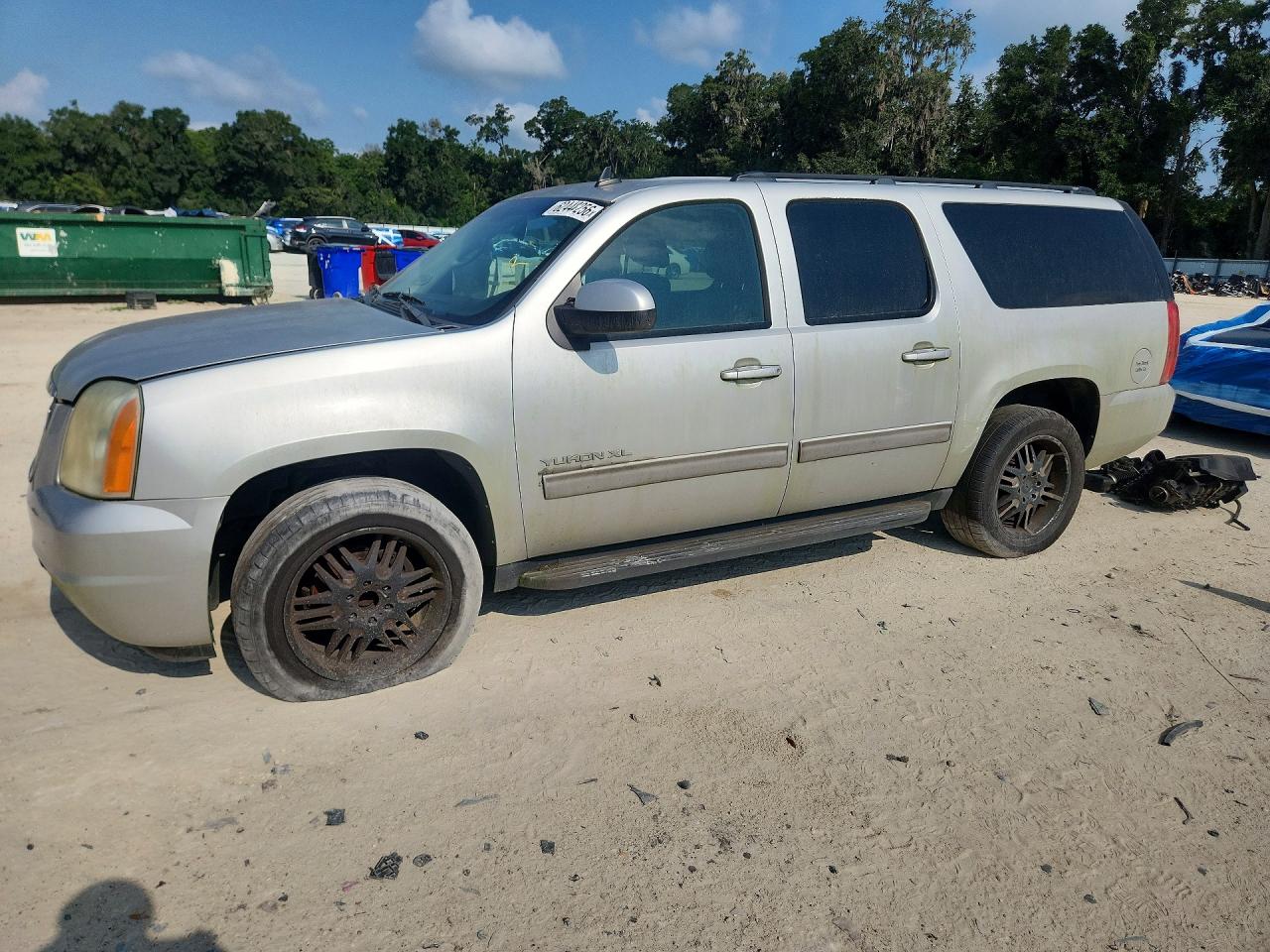 2011 GMC YUKON