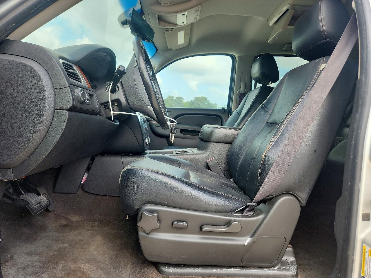 2011 GMC YUKON