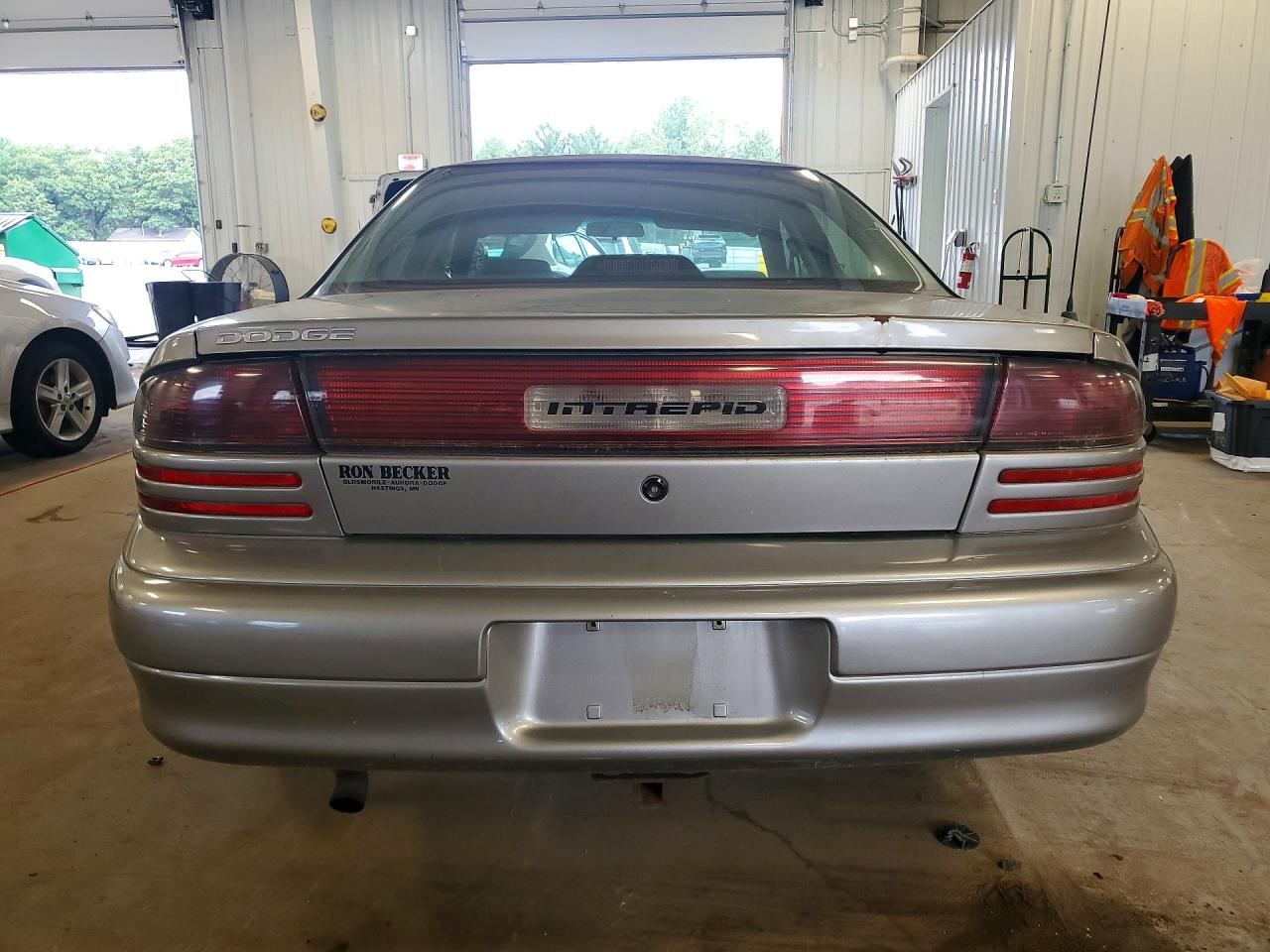 1997 DODGE INTREPID
