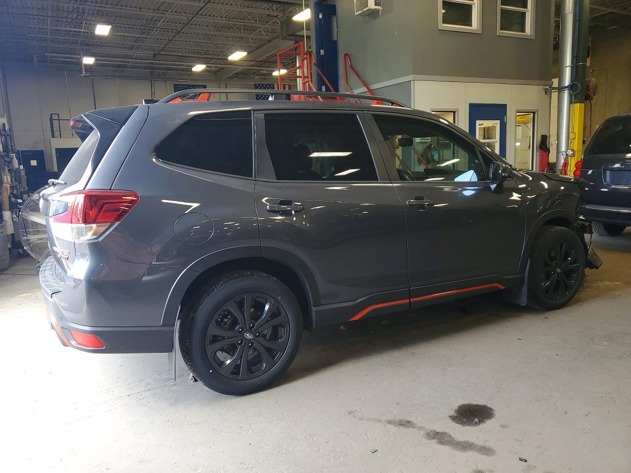 2024 SUBARU FORESTER