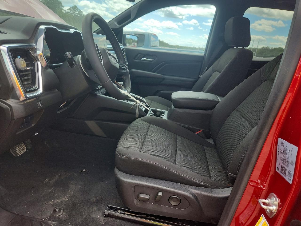 2024 GMC CANYON