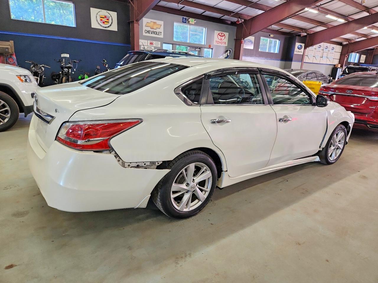 2015 NISSAN ALTIMA