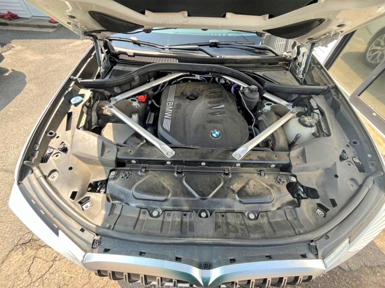 2025 BMW X7