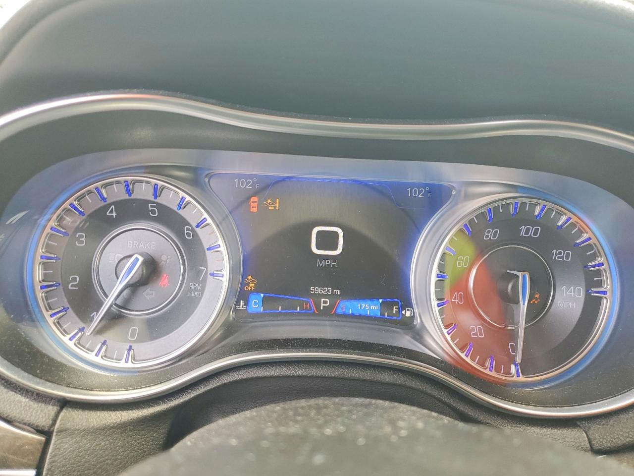 2019 CHRYSLER 300