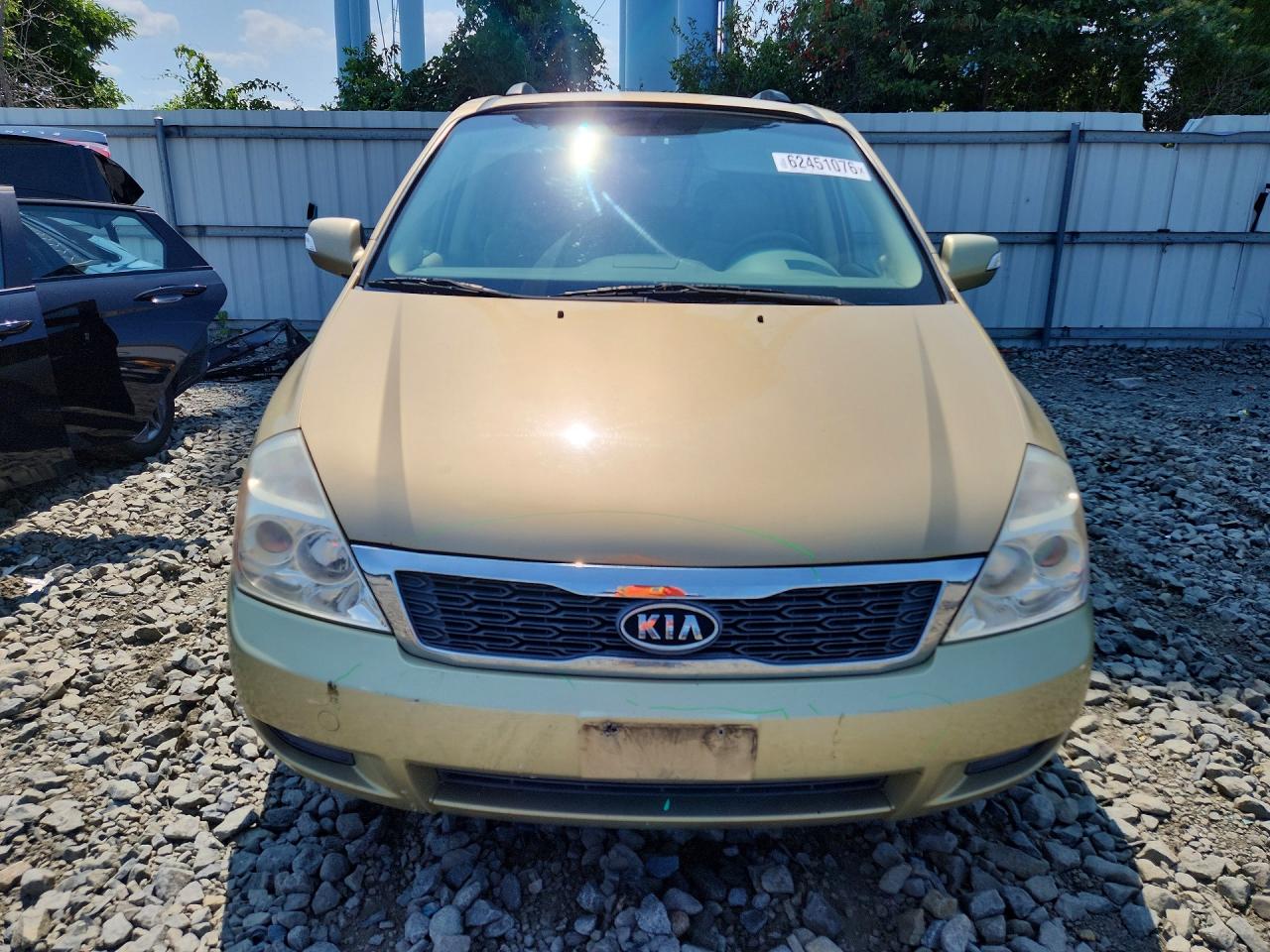 2011 KIA SEDONA