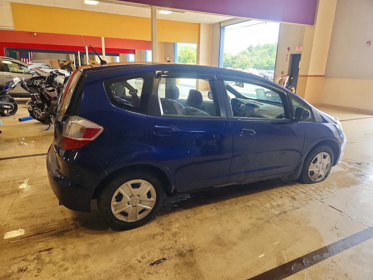 2012 HONDA FIT