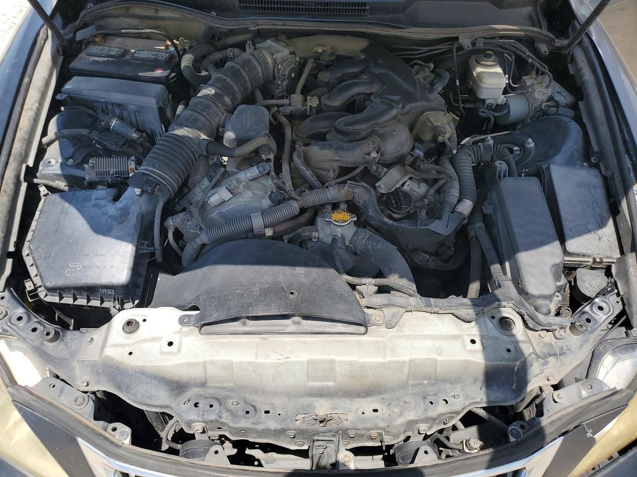 2009 LEXUS IS