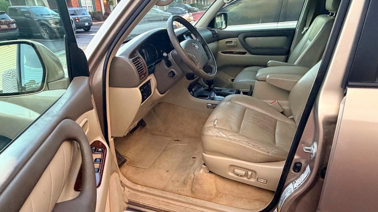 2004 TOYOTA LAND CRUIS