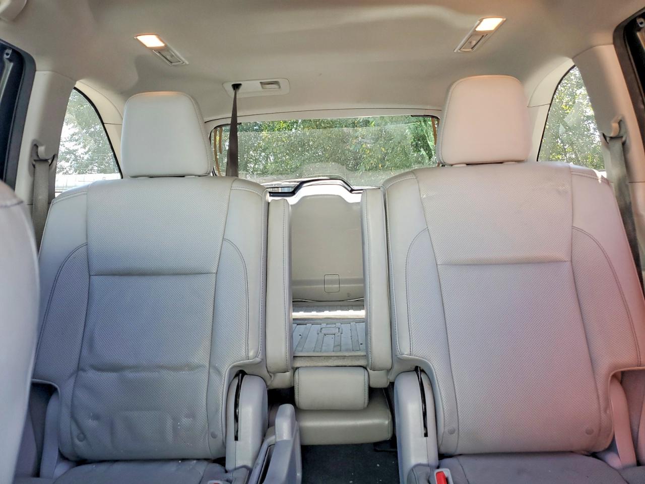 2015 TOYOTA HIGHLANDER
