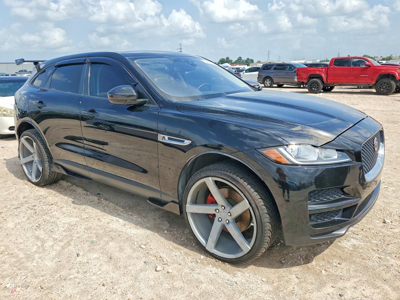 2017 JAGUAR F-PACE