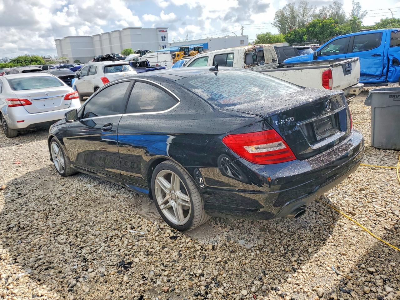 2013 MERCEDES-BENZ C-CLASS