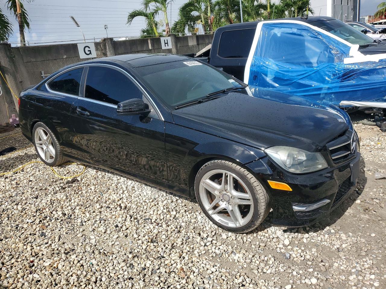 2013 MERCEDES-BENZ C-CLASS