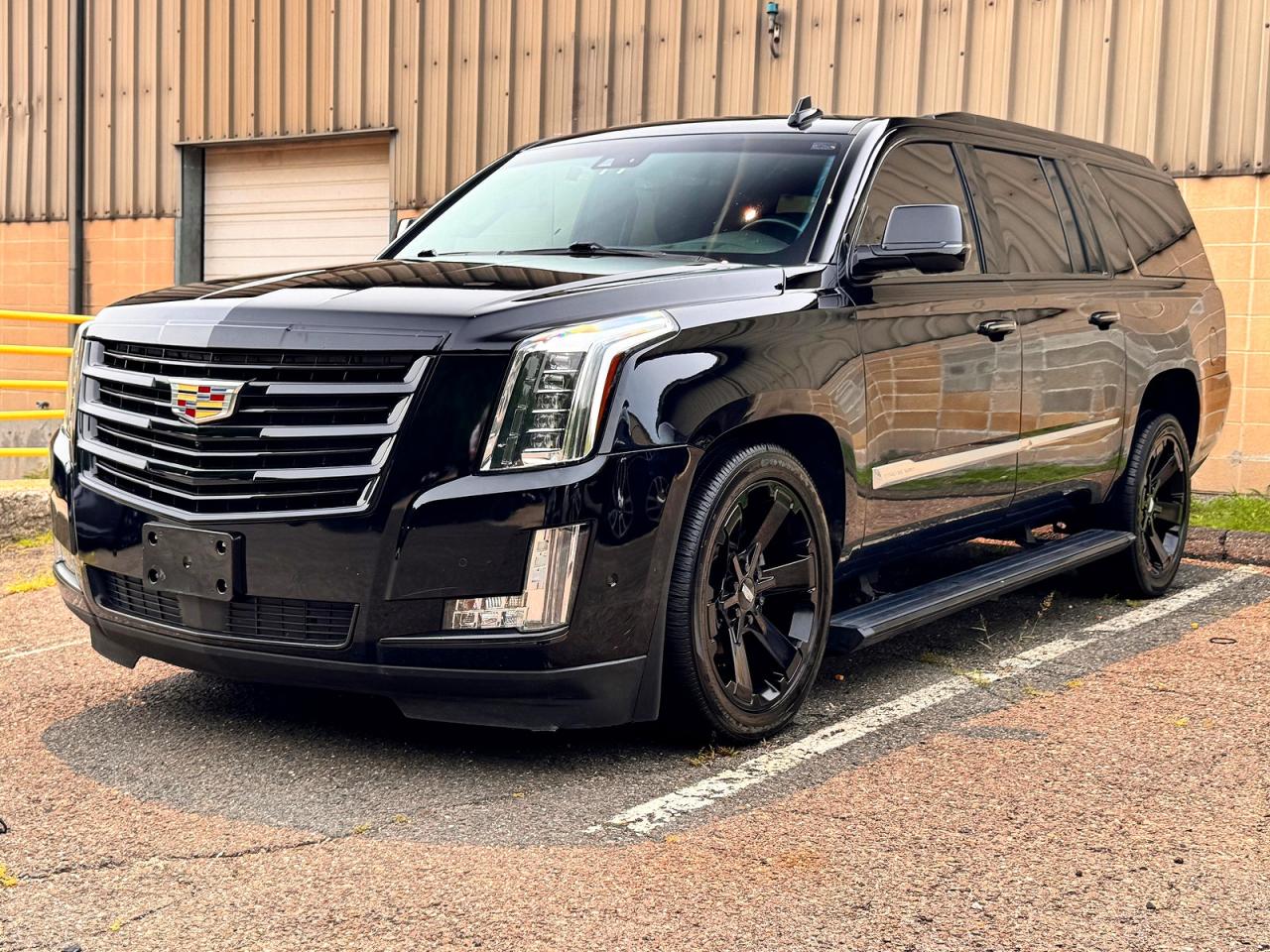 2018 CADILLAC ESCALADE