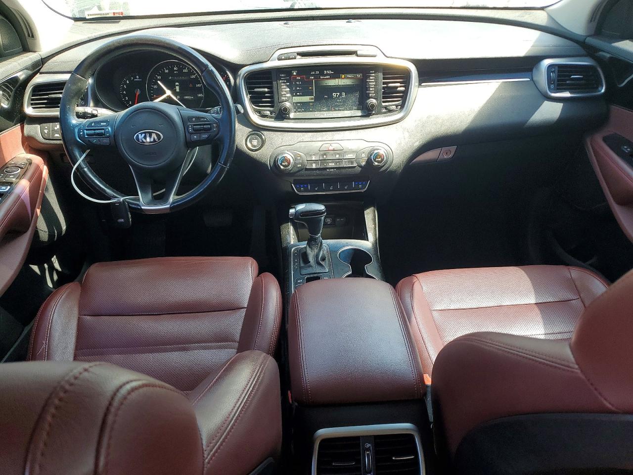 2017 KIA SORENTO