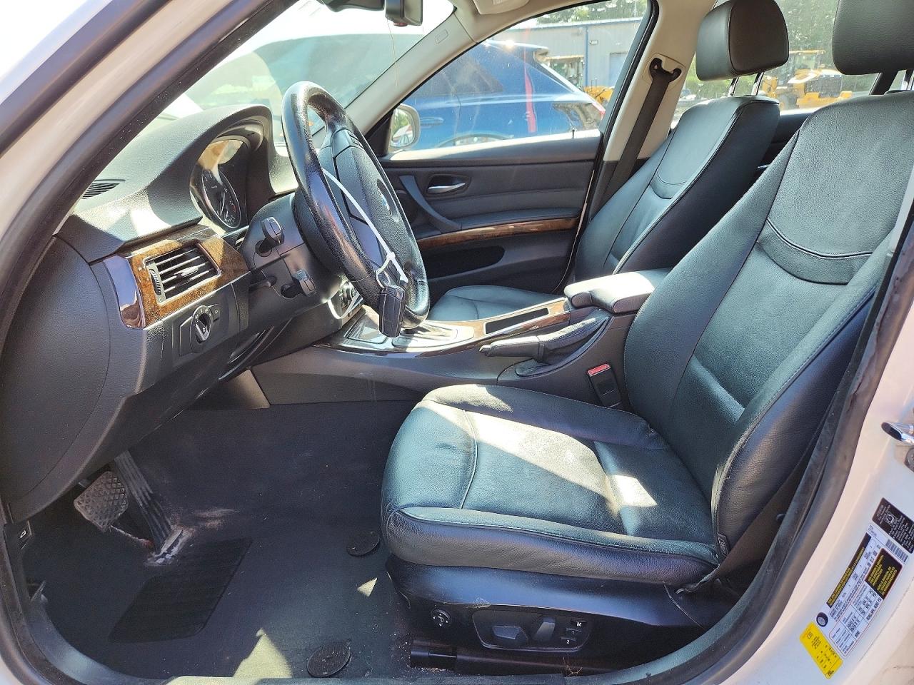2009 BMW 3 SERIES