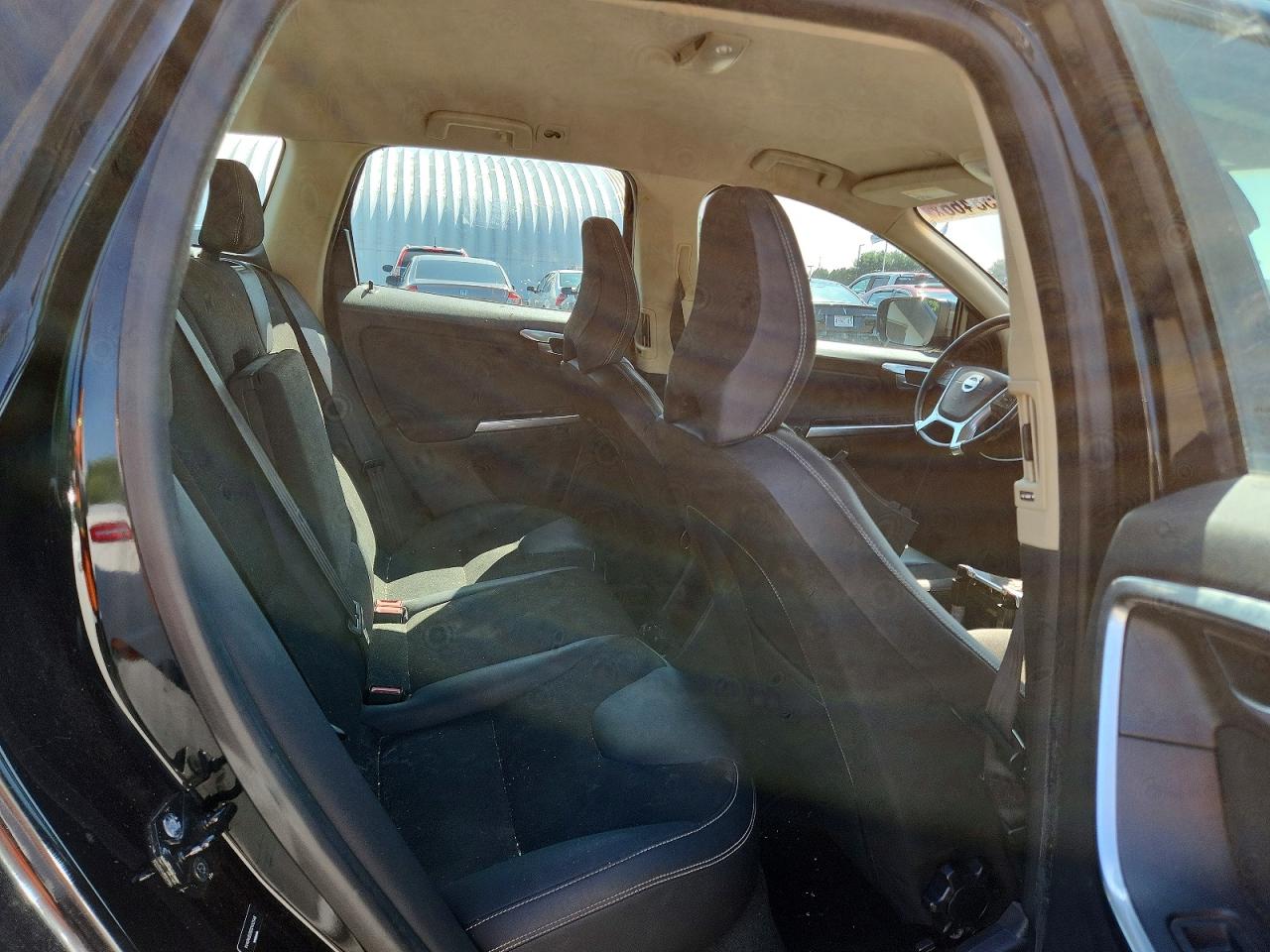 2013 VOLVO XC60