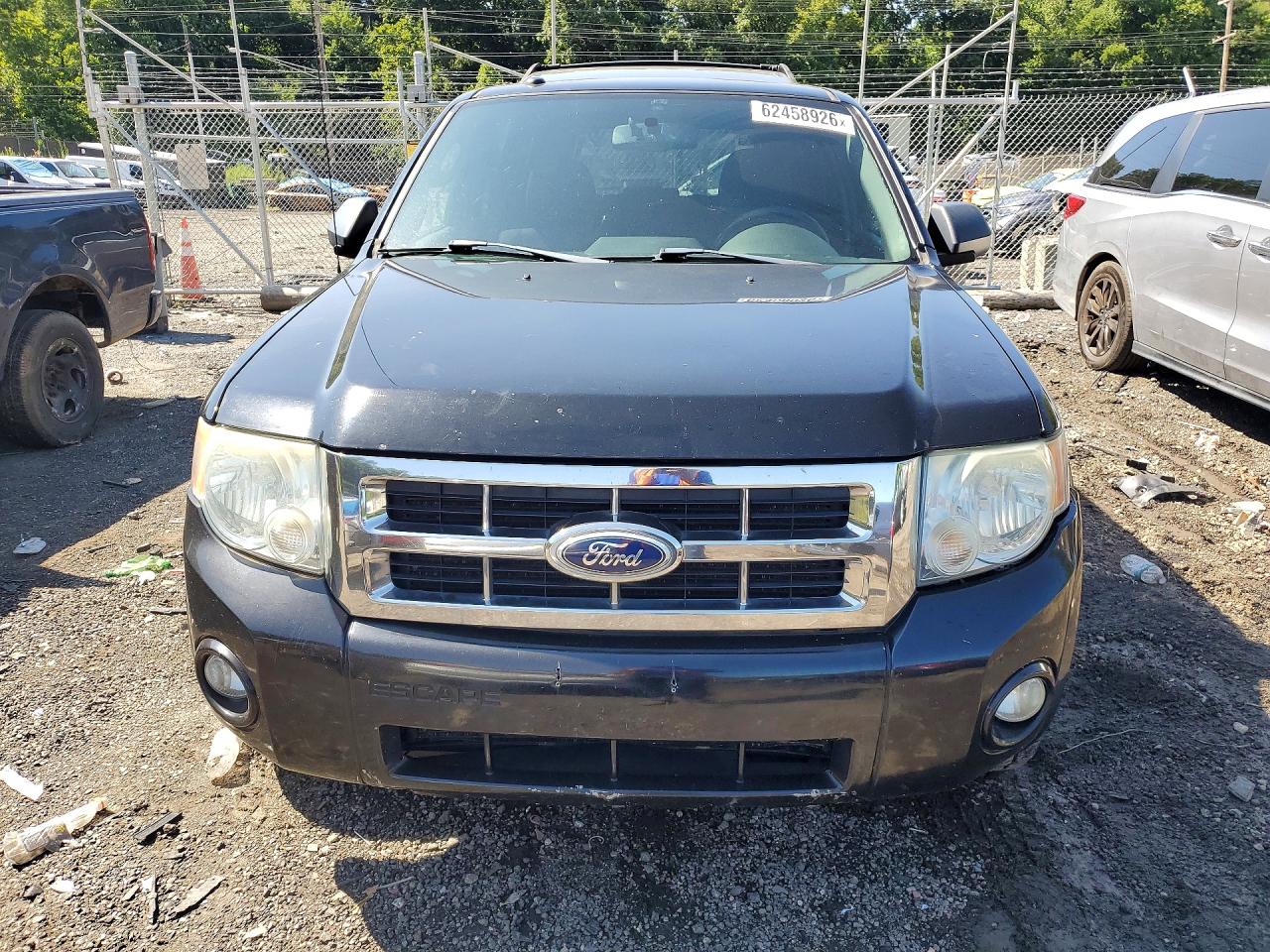 2010 FORD ESCAPE