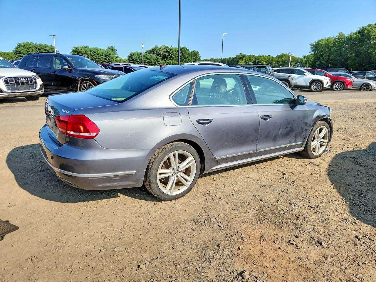 2015 VOLKSWAGEN PASSAT